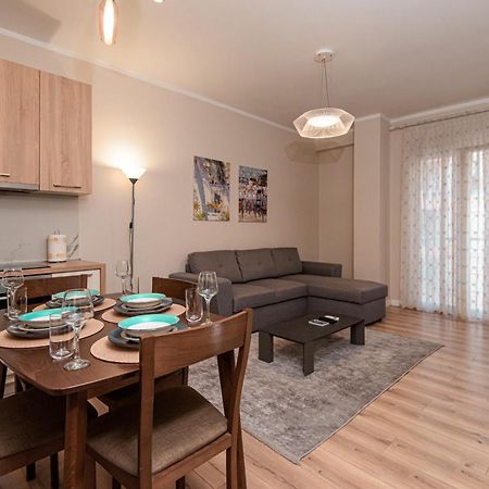דורס Loris Apartaments 206 מראה חיצוני תמונה