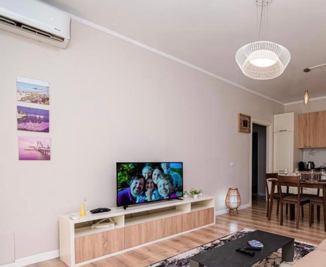דורס Loris Apartaments 206 מראה חיצוני תמונה